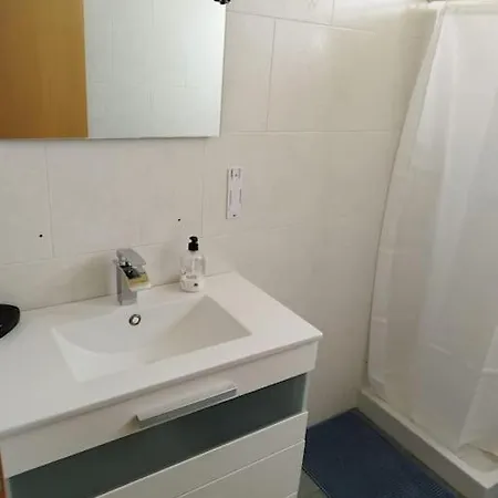 Privado Con Entrada Independiente En Caldes De Malavella