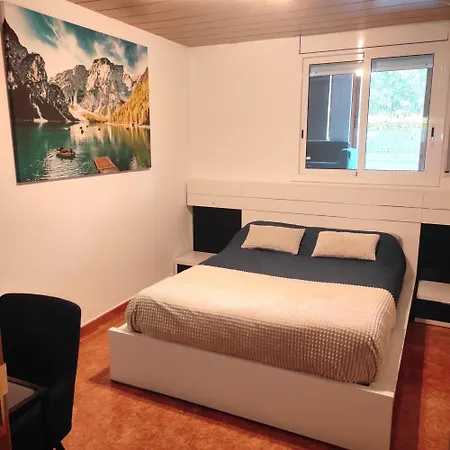 Privado Con Entrada Independiente En Caldes De Malavella * 지로나