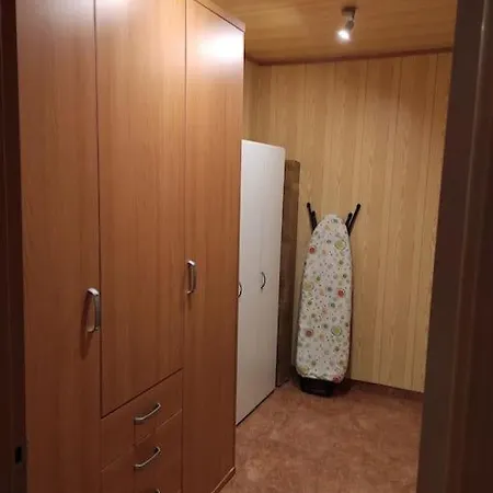 Privado Con Entrada Independiente En Caldes De Malavella Girona