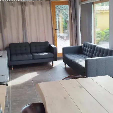 Privado Con Entrada Independiente En Caldes De Malavella * Girona